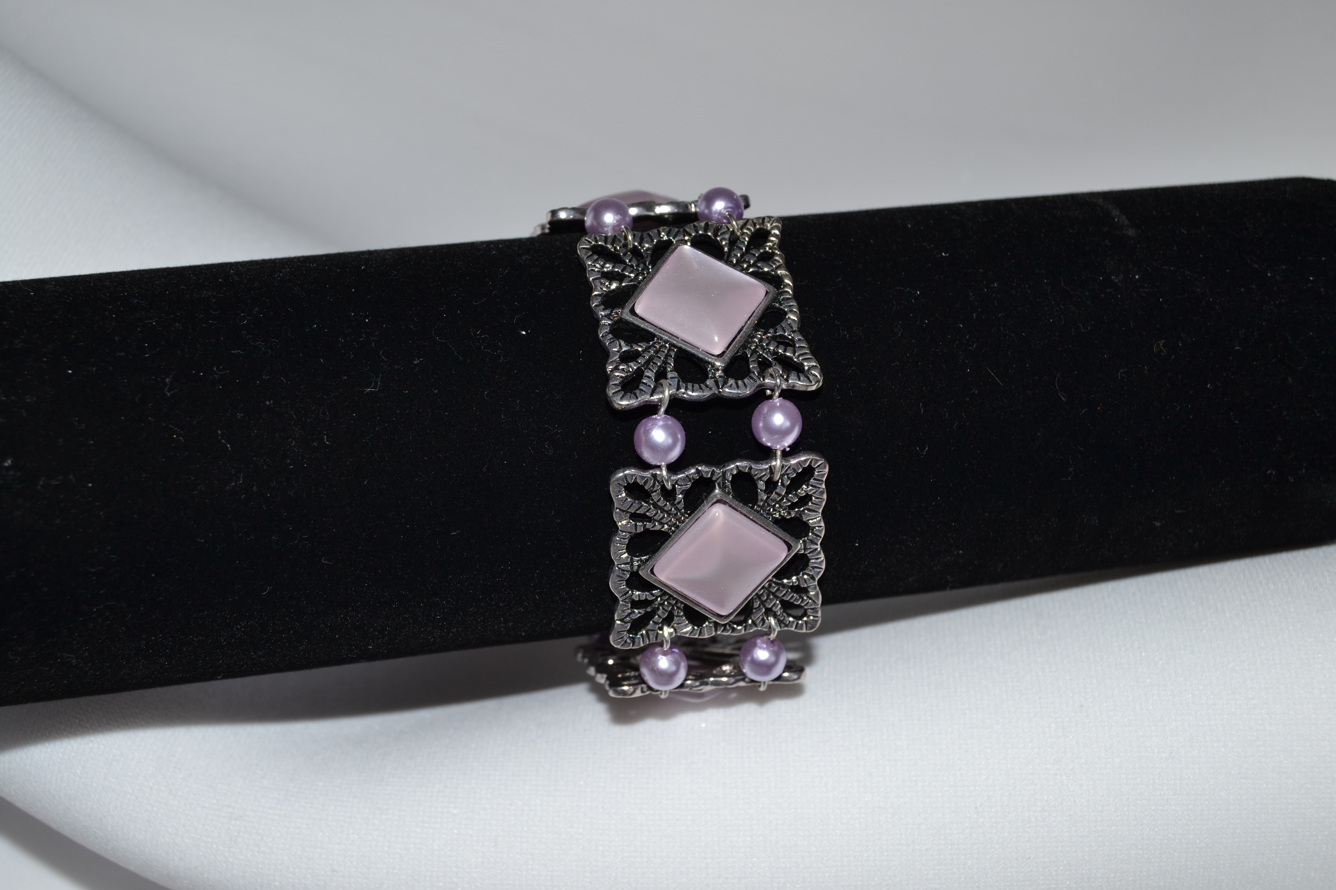 Náramek čtverec fialový