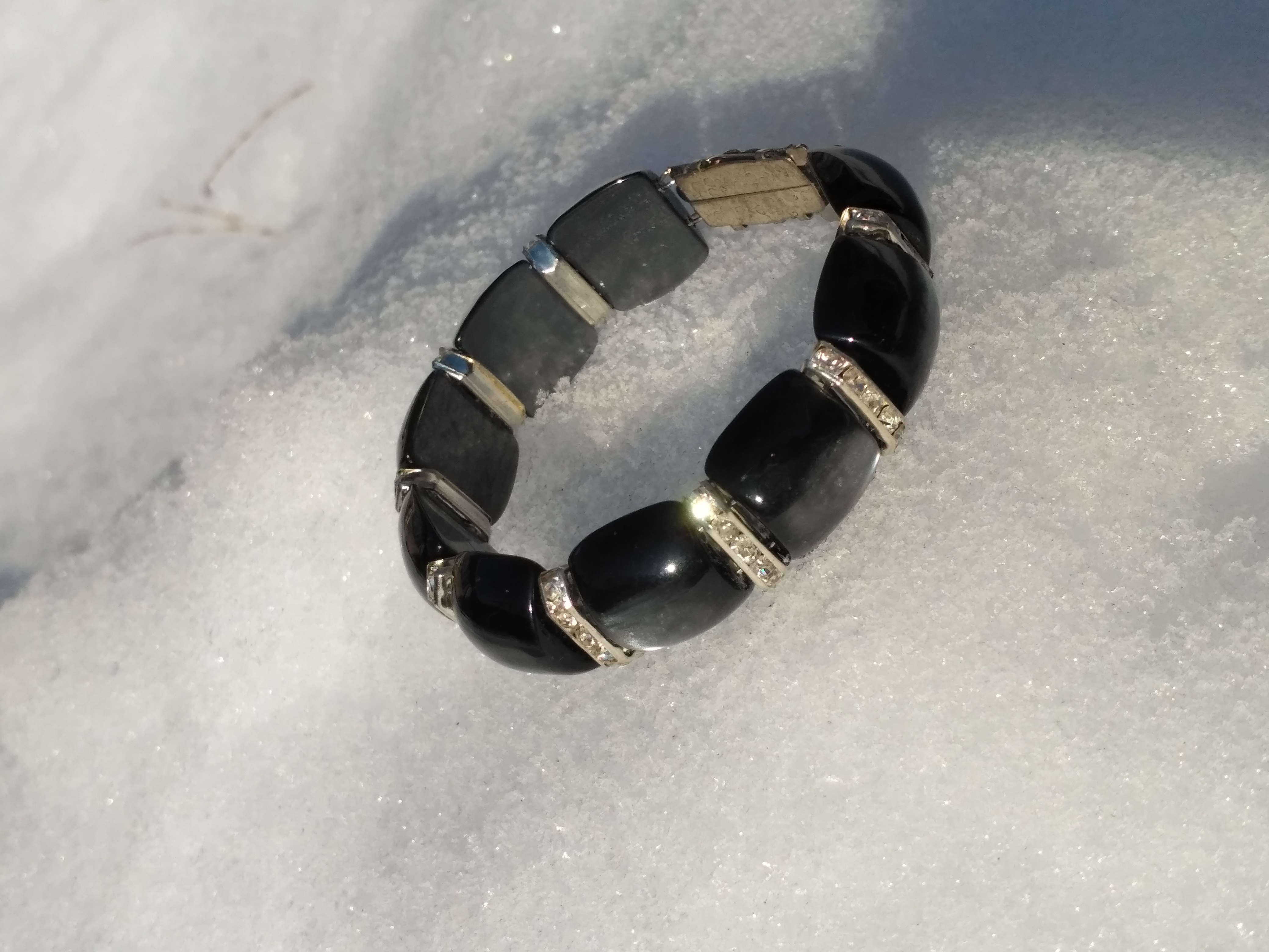 Náramek - kočičí oči