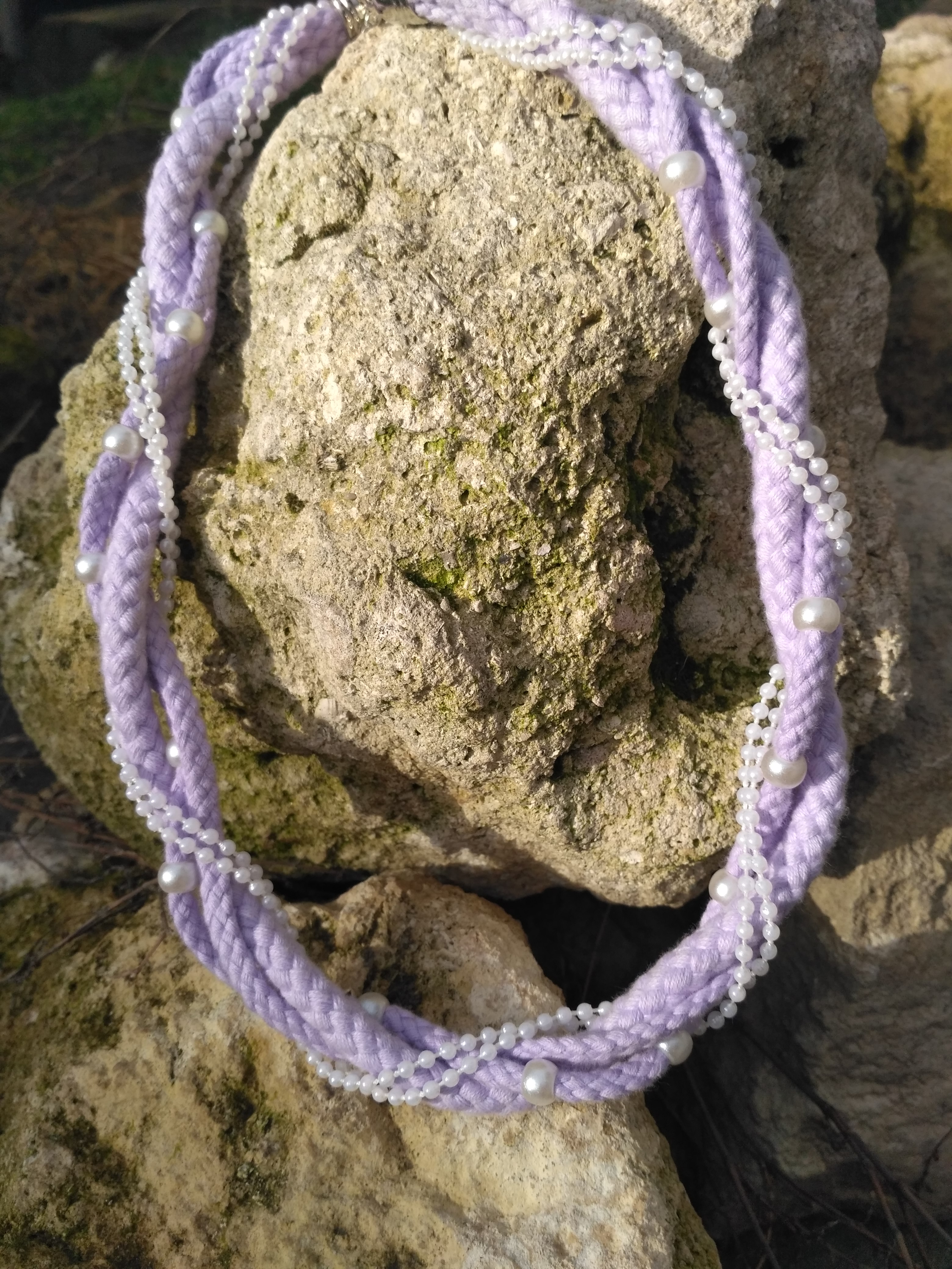 Fialkový perličkový