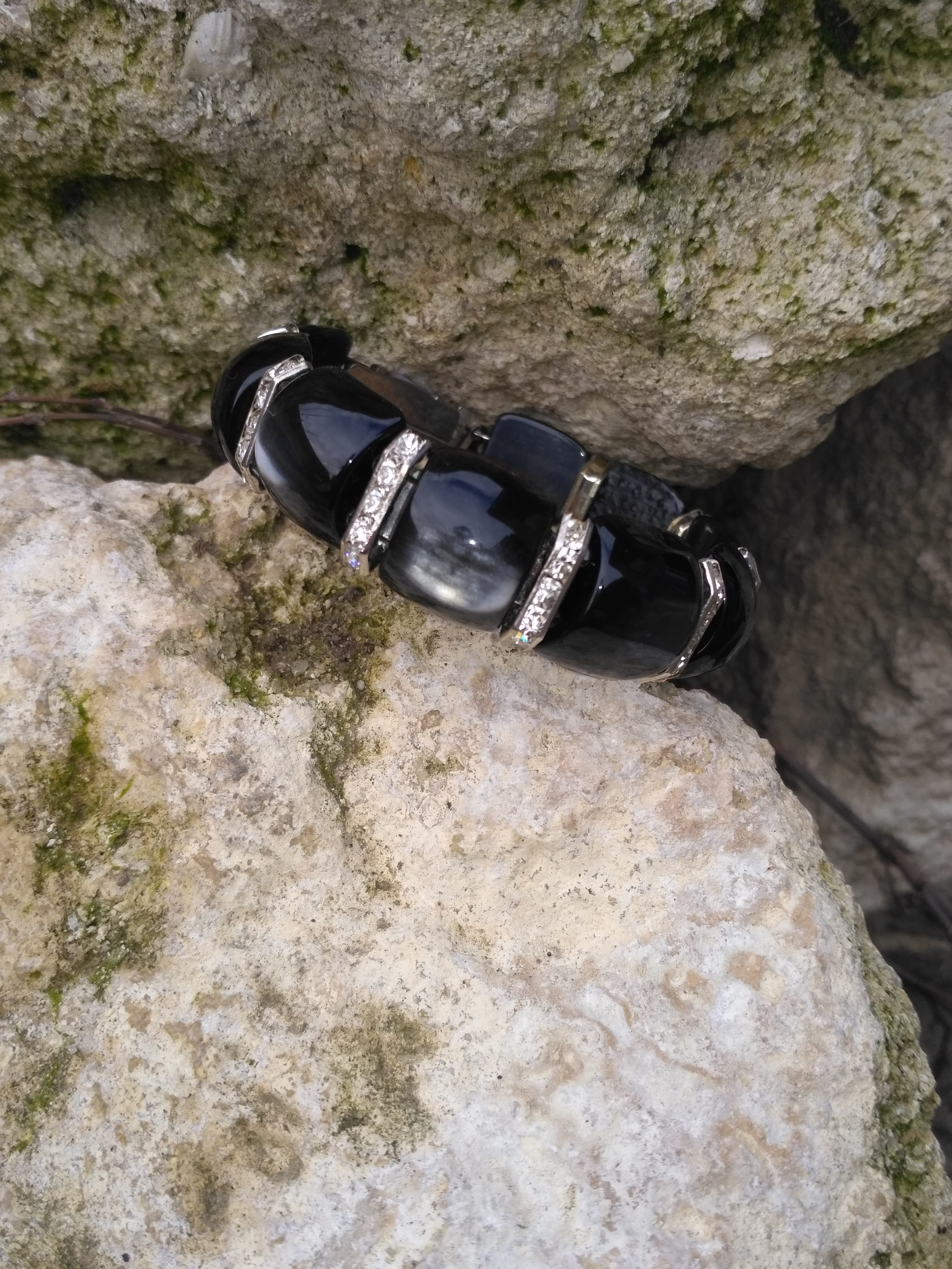 Náramek - kočičí oči